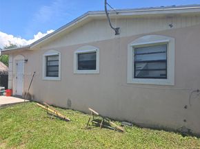 28704 SW 147th Pl, Homestead FL 33033