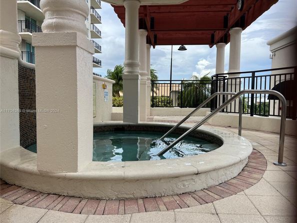 610 W Las Olas Blvd 914N, Fort Lauderdale FL 33312