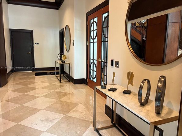 610 W Las Olas Blvd 914N, Fort Lauderdale FL 33312