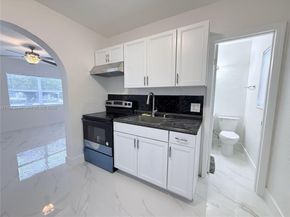 1625 S Federal Hwy, Lake Worth FL 33460