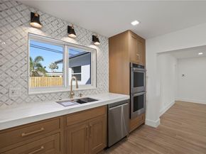 5641 NE 21st Ave, Fort Lauderdale FL 33308