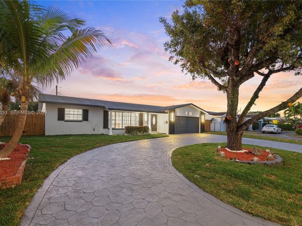 5641 NE 21st Ave, Fort Lauderdale FL 33308