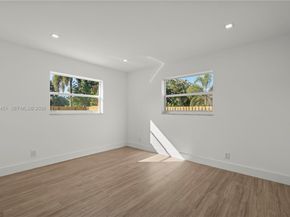 5641 NE 21st Ave, Fort Lauderdale FL 33308