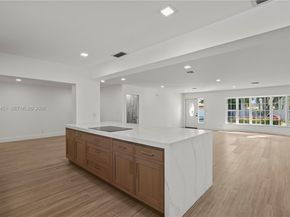 5641 NE 21st Ave, Fort Lauderdale FL 33308