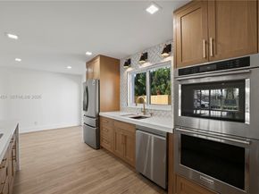 5641 NE 21st Ave, Fort Lauderdale FL 33308