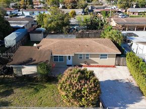 5511 NW 180th Ter, Miami Gardens FL 33055