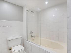 6535 NW 6th Ave, Miami FL 33150