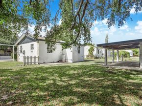 6535 NW 6th Ave, Miami FL 33150