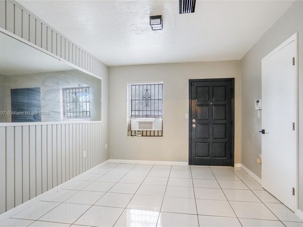 6535 NW 6th Ave, Miami FL 33150