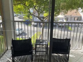 430 SE 7th St 304E, Dania Beach FL 33004