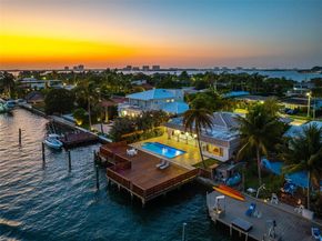 1690 Daytonia Rd, Miami Beach FL 33141