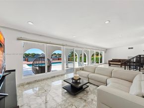 1690 Daytonia Rd, Miami Beach FL 33141