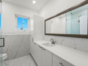 1690 Daytonia Rd, Miami Beach FL 33141
