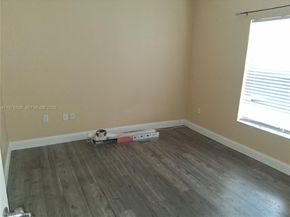 158 SW 5th St, Deerfield Beach FL 33441