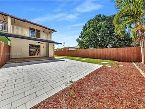 4025 SW 10th St, Miami FL 33134
