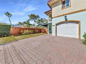 4025 SW 10th St, Miami FL 33134