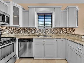 4025 SW 10th St, Miami FL 33134