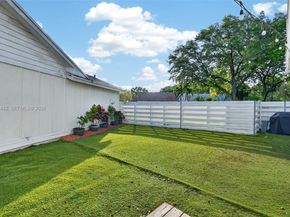 14914 SW 142nd Pl, Miami FL 33186