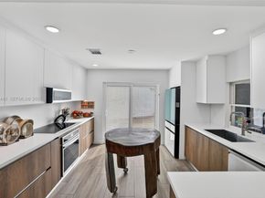 14914 SW 142nd Pl, Miami FL 33186