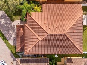 2242 NE 41st Ave, Homestead FL 33033