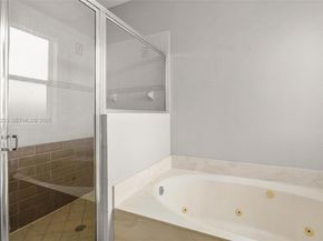 2242 NE 41st Ave, Homestead FL 33033