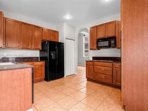 2242 NE 41st Ave, Homestead FL 33033