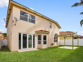 2242 NE 41st Ave, Homestead FL 33033