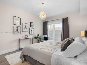 1938 Jackson St 306, Hollywood FL 33020