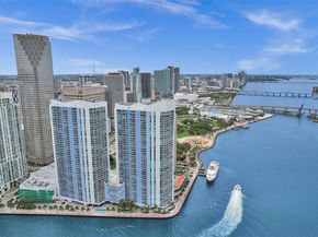325 S Biscayne Blvd 3521, Miami FL 33131