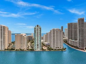 325 S Biscayne Blvd 3521, Miami FL 33131