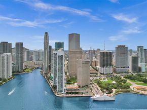 325 S Biscayne Blvd 3521, Miami FL 33131