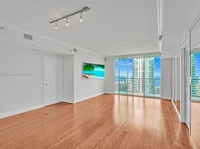 325 S Biscayne Blvd 3521, Miami FL 33131