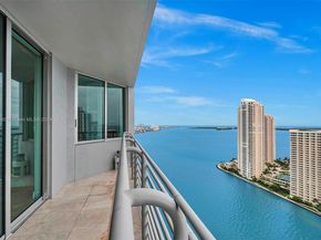 325 S Biscayne Blvd 3521, Miami FL 33131
