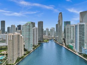 325 S Biscayne Blvd 3521, Miami FL 33131