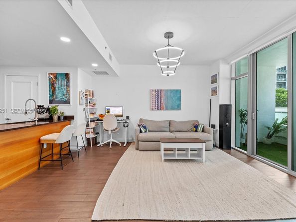 3301 NE 1st Ave L0202, Miami FL 33137