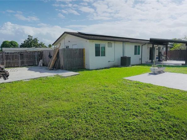 25260 SW 124th Pl, Homestead FL 33032