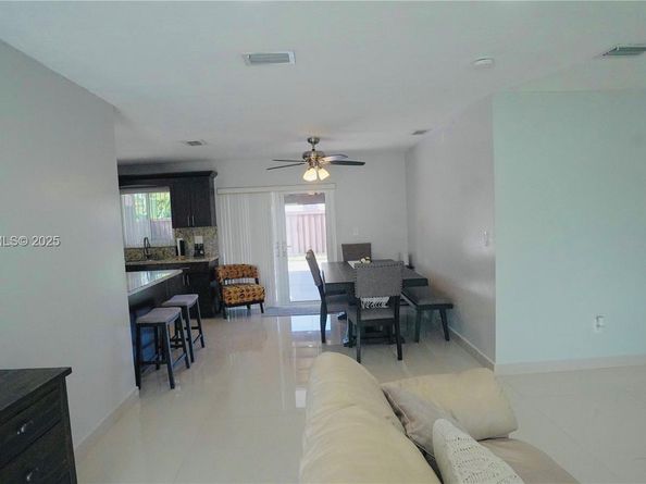 25260 SW 124th Pl, Homestead FL 33032