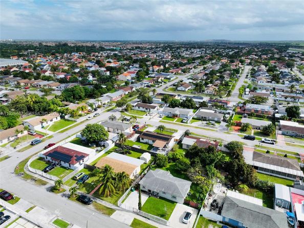 25260 SW 124th Pl, Homestead FL 33032