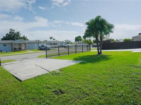 25260 SW 124th Pl, Homestead FL 33032
