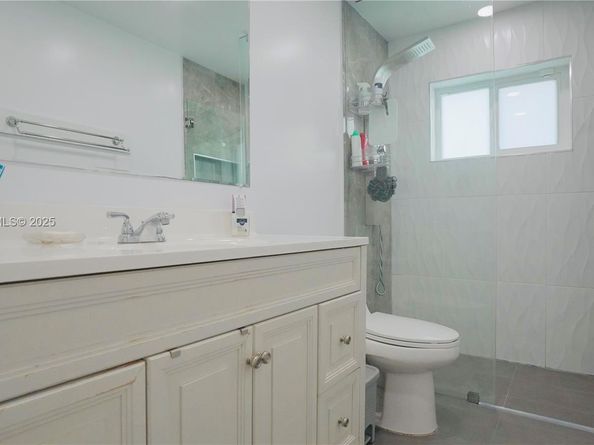 25260 SW 124th Pl, Homestead FL 33032