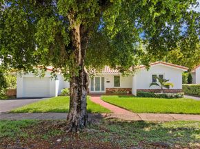 811 Capri St, Coral Gables FL 33134