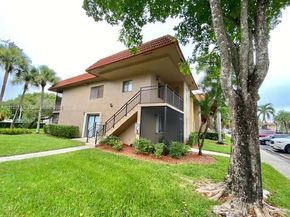 437 Lakeview Dr 201, Weston FL 33326
