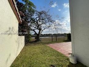 11712 SW 1st St, Coral Springs FL 33071