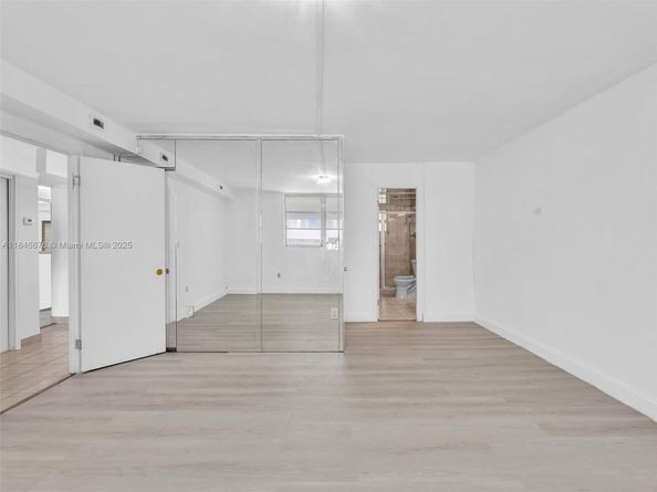 3725 NE 169th St 407, North Miami Beach FL 33160