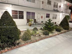 2826 Van Buren St, Hollywood FL 33020