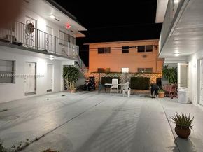 2826 Van Buren St, Hollywood FL 33020
