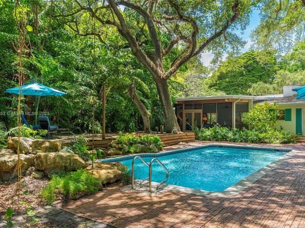 3540 N Moorings Way, Miami FL 33133