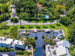 3540 N Moorings Way, Miami FL 33133