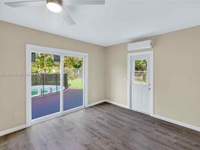 3071 SW 2nd Ct, Fort Lauderdale FL 33312