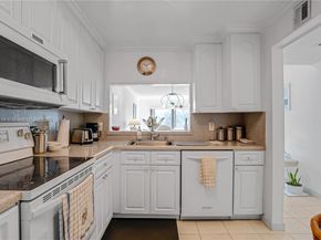 7801 Abbott Ave 302, Miami Beach FL 33141